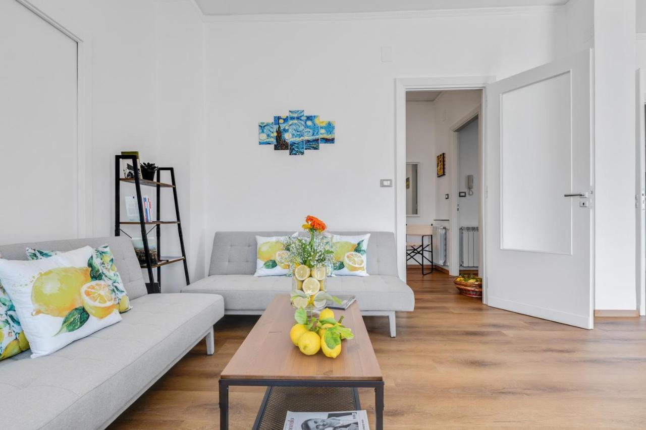 Residenza Dei Poeti - Roomy And Modern Flat Palermo Exterior photo